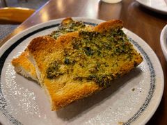 餐前蒜香法包-PIZZA BIANCA(万象城店)