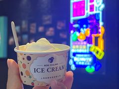 -上海漕河泾万丽酒店