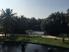 -三亚湾海居铂尔曼度假酒店