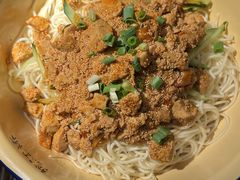 -鹤江桥·红油牛肉粉(SKP店)