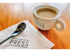 拿铁-THE PRESS(复旦大学店)