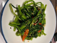 -美奈小馆·越南料理(中航城君尚购物中心店)