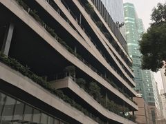-美罗城停车场