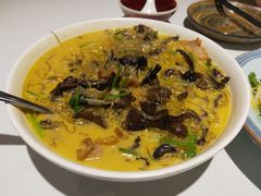 -老船夫婚宴婚庆会馆(延吉路店)