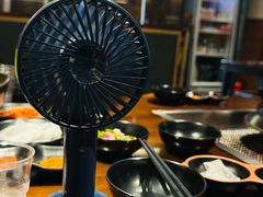 -肉甲韩国木炭烤肉(新壹街1店)