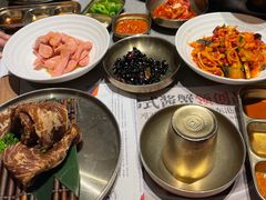 -草家酱蟹炭火烤肉店(珲春南路一店)