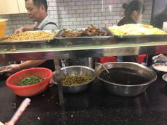 -覃肥叔桂林米粉(粮道街店)