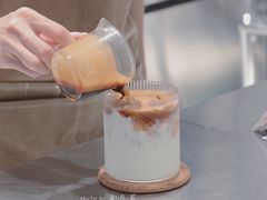 -RWORK·COFFEE(滨江店)