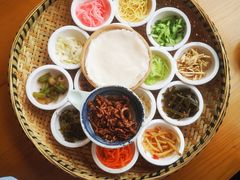 -包整·丝娃娃(一览甲秀楼风景店)