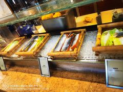 -大中华希尔顿酒店-念自助餐·嗨啤·小龙虾