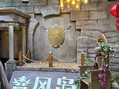 -暴风岛沉浸式体验馆(百联世纪店)