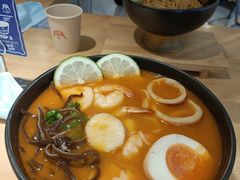 冬阴功大虾线食-火山屋台(新街口创始店)