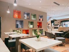 -潮一不贰·法式甜品·生日蛋糕·西式简餐(外滩店)