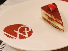 -WOLFGANG PUCK KITCHEN & BAR(迪士尼小镇店)