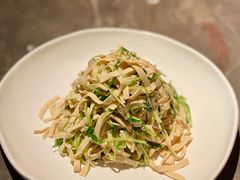 豆苗凉拌豆腐丝-金鸭季·北京烤鸭(深业上城店)