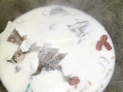 -咕嘟草帽鱼·牛奶一样的鲜鱼汤(包河万达广场创始店)