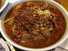 自贡水煮牛肉-懒人盐府人家(航天桥店)