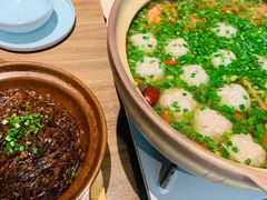 -有红鸡毛店·川菜(建设路店)