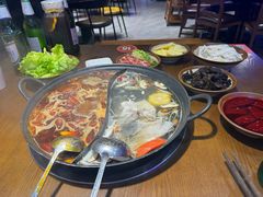 -红牌美蛙鱼头火锅(万辉国际广场店)