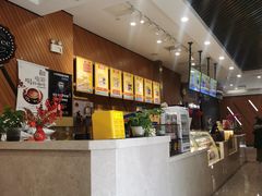 -大光明丽星VIP影城(昌里路杜比全景声店)