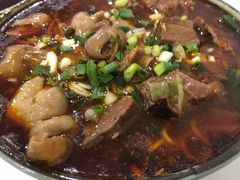 -胥佳烧鸡公牛肉面馆