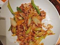 -娜仁图雅蒙古美食村(33小镇店)