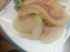 -贵府酸汤牛肉火锅·贵州老字号(飞山街店)