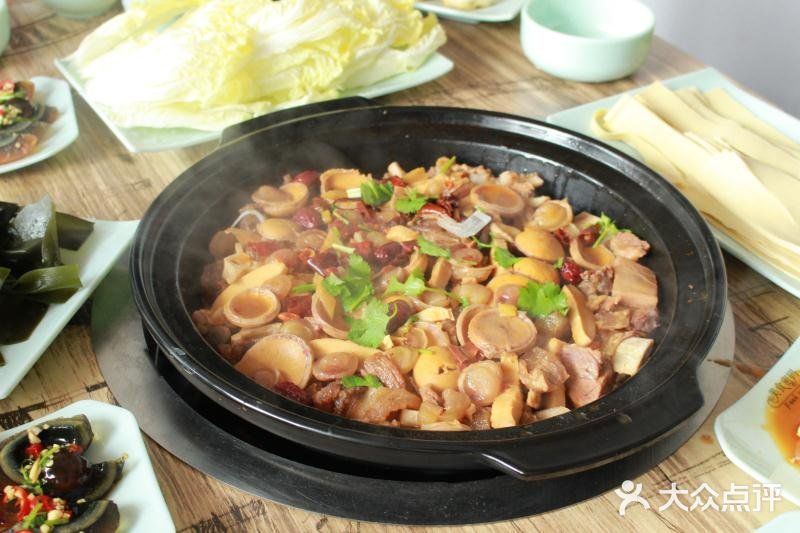 牛肉原汁原味，不加任何添加剂，有牛肉锅，筋头巴脑锅