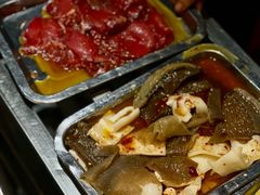 -胡四哥特色火盆烧烤(一分店)