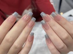 -爱纶美·美甲美睫半永久