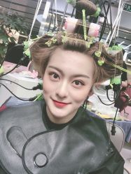 -L+奥拉接发烫发染发