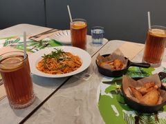 -必胜客(世欧广场店)