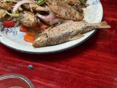 -芦茨金富饭庄·25年老字号·专做稻草鸡