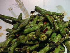 干煸四季豆-蜜桃餐厅·伴山(绿宝广场店)