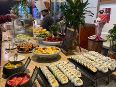 -大中华希尔顿酒店-念自助餐·嗨啤·小龙虾