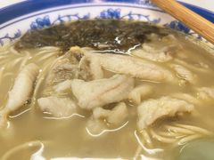 -明呈黄鱼面馆(斜土路店)