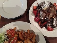 -Pancakes on the rocks(Darling Harbour)