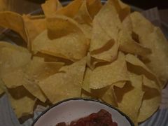 -FOUR PLAY BAR