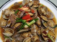 -鑫悦楼煎蟹·16年海鲜大排档
