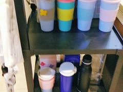 零售区-瑞幸咖啡(深圳来福士广场店)
