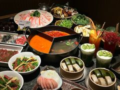 -三出山火锅(南京万象天地店)