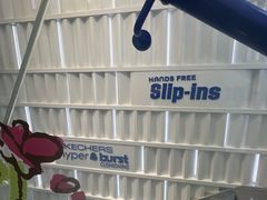 -SKECHERS 斯凯奇(上海国际时尚中心店)