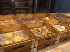 -金滏山烤肉·海鲜·火锅自助餐厅(襄阳万达店)