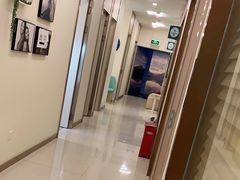 -维乐口腔(美维云门诊陆家嘴店)