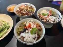 -麻六记(凤凰汇店)