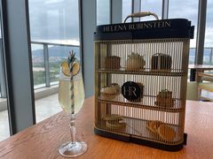 -瑰丽酒店·海吧·天际下午茶·现场DJ·天台酒吧