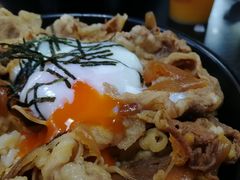 温泉蛋牛肉饭-井上家(大兴街店)