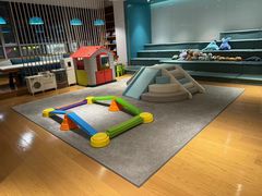 -蔚来中心(北京中关村店)