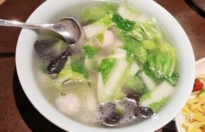 Vegetable Noodle Meatball Soup