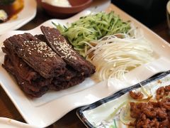 娄府酥骨带鱼-娄三少·老北京春饼烤鸭家常菜(富力又一城店)